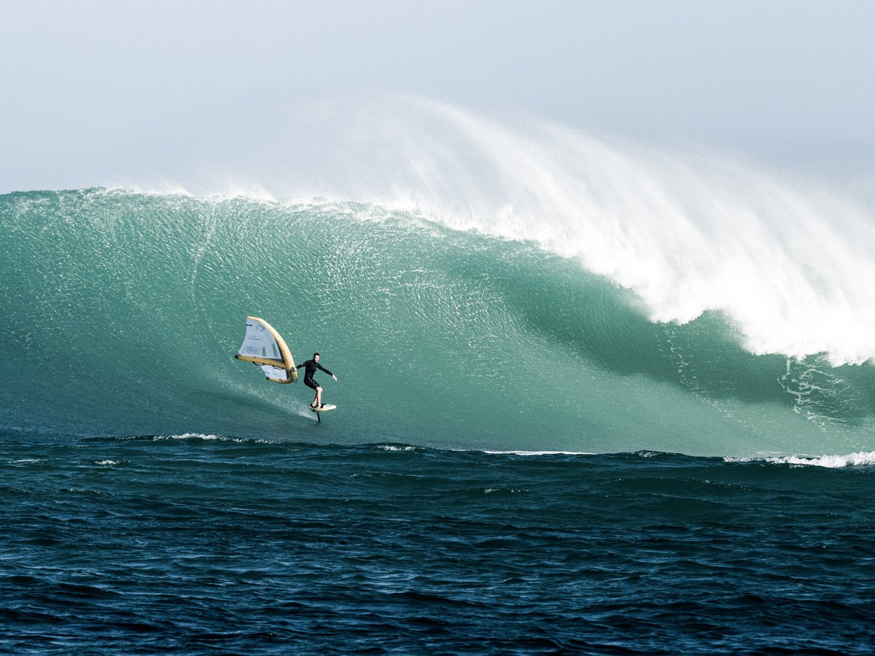 ION Wing Leash Core Coiled Knee 2024