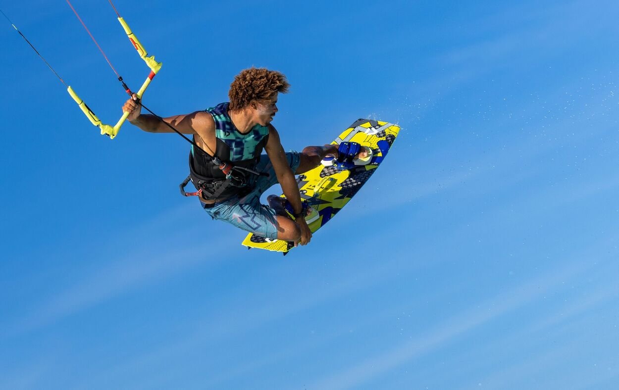 Duotone Entity Ergo 2024